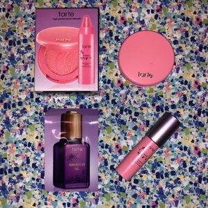 Tarte deluxe how sweet it is lip and cheek set
